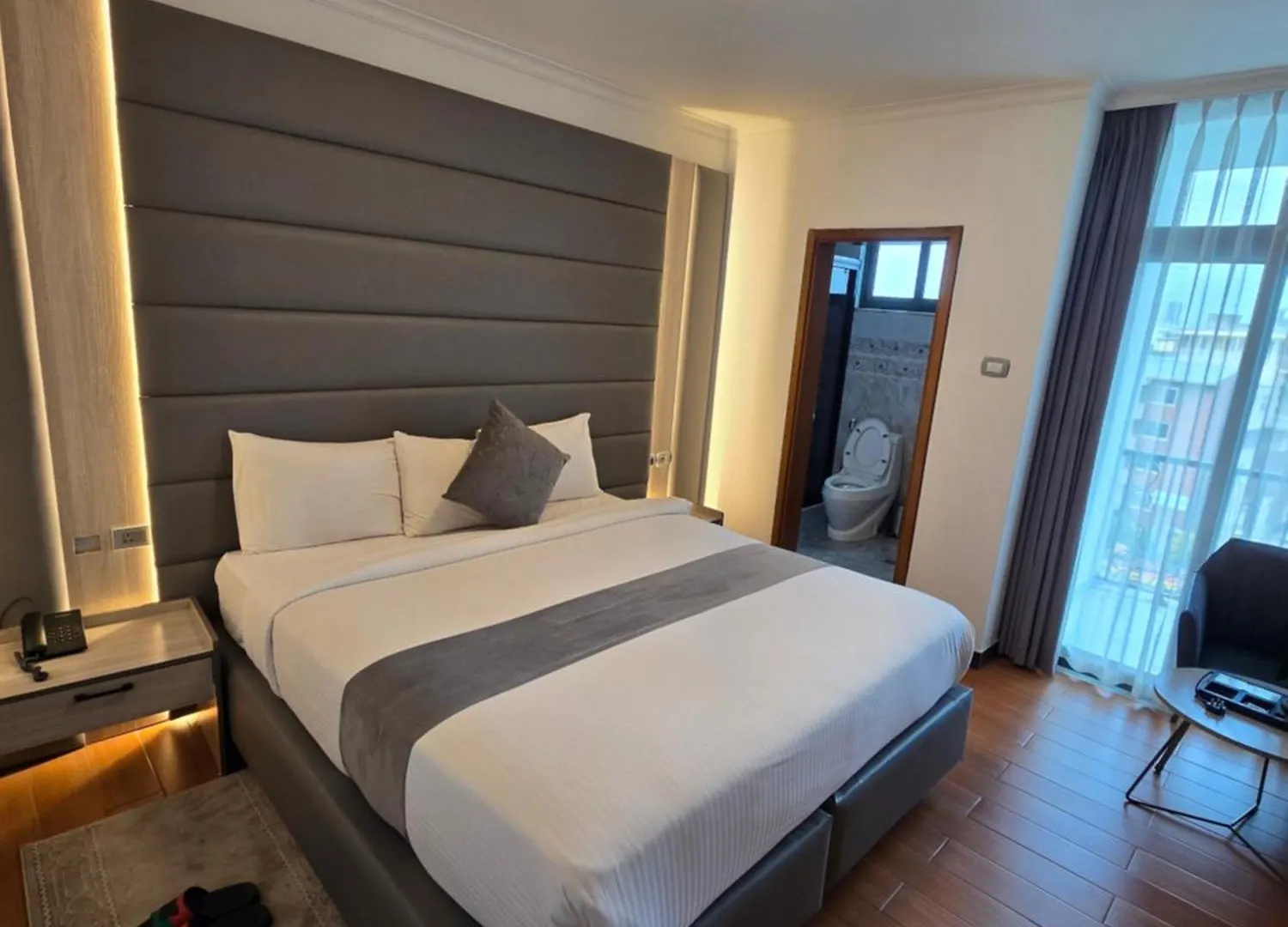 Hammer Luxury Guesthouse Аддис-Абеба 0*,